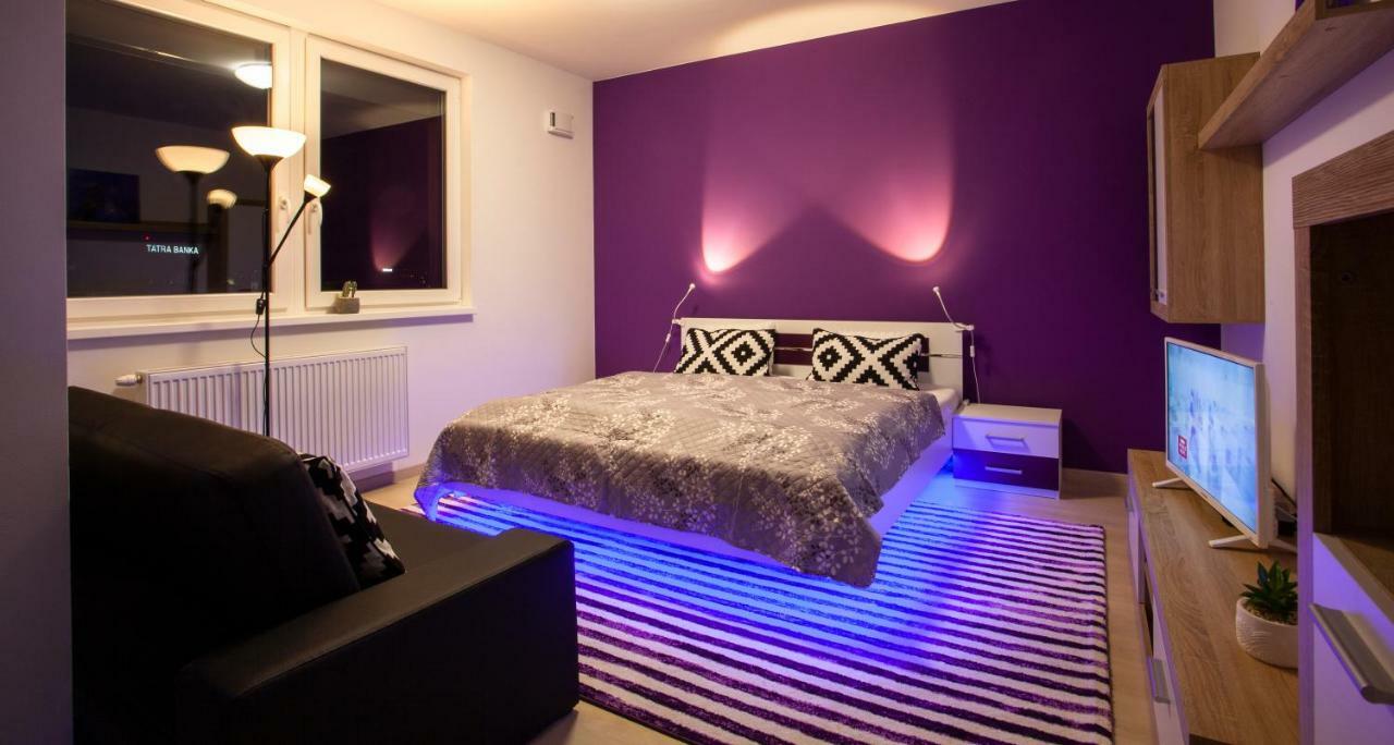 Air-Conditioned City View Apartment 24H Check-In براتسيلافا المظهر الخارجي الصورة